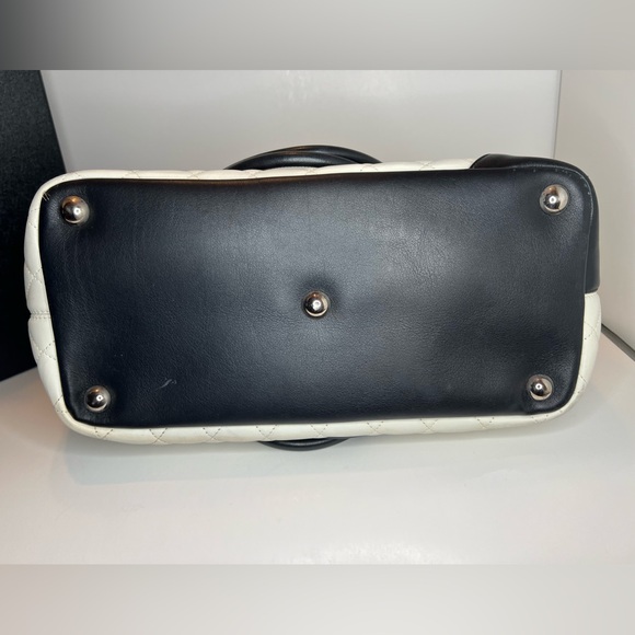 Chanel Cambon Tote Shoulder Bag Handbag White/Black Quilted Lambskin Leather - Picture 6 of 8